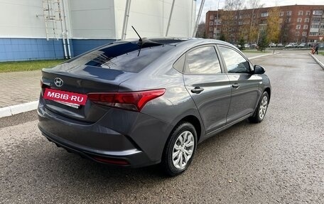 Hyundai Solaris II рестайлинг, 2021 год, 1 580 000 рублей, 3 фотография