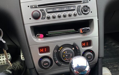 Peugeot 408 I рестайлинг, 2015 год, 750 000 рублей, 13 фотография