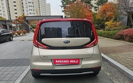 KIA Soul EV, 2019 год, 1 687 700 рублей, 3 фотография