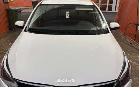 KIA Rio IV, 2022 год, 1 450 000 рублей, 4 фотография