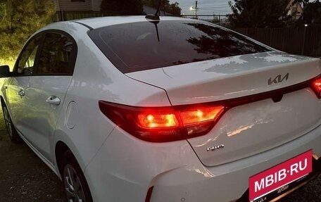 KIA Rio IV, 2022 год, 1 450 000 рублей, 9 фотография