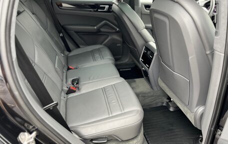 Porsche Cayenne III, 2021 год, 10 390 000 рублей, 14 фотография