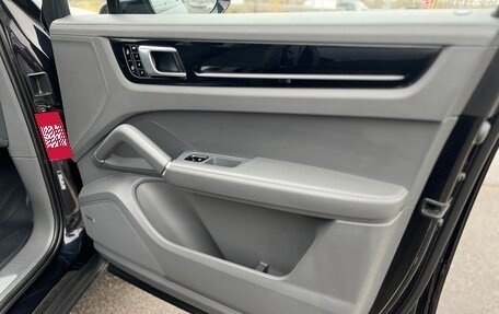 Porsche Cayenne III, 2021 год, 10 390 000 рублей, 17 фотография