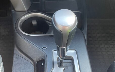 Toyota RAV4, 2017 год, 2 600 000 рублей, 10 фотография