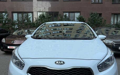 KIA cee'd III, 2014 год, 980 000 рублей, 2 фотография
