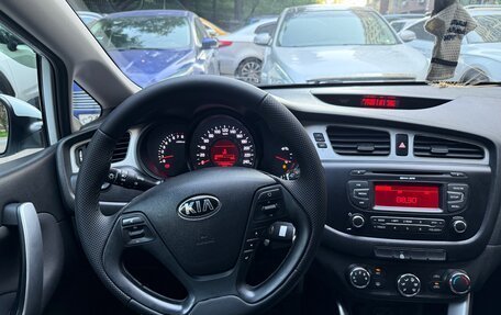 KIA cee'd III, 2014 год, 980 000 рублей, 12 фотография