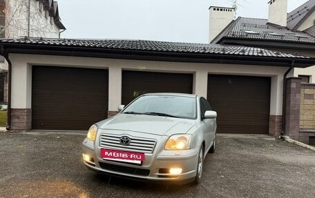 Toyota Avensis III рестайлинг, 2006 год, 1 000 000 рублей, 8 фотография