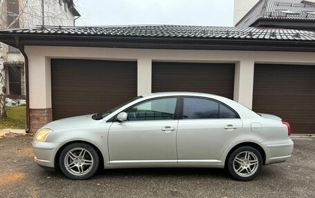 Toyota Avensis III рестайлинг, 2006 год, 1 000 000 рублей, 11 фотография