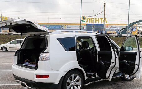 Mitsubishi Outlander III рестайлинг 3, 2010 год, 1 000 000 рублей, 6 фотография