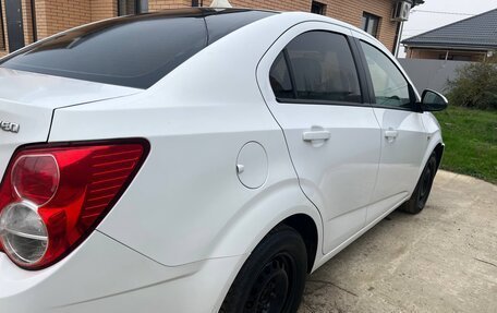 Chevrolet Aveo III, 2012 год, 500 000 рублей, 3 фотография