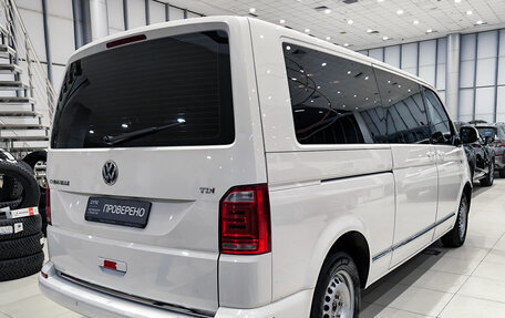Volkswagen Caravelle T6 рестайлинг, 2018 год, 2 350 000 рублей, 5 фотография