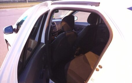 Renault Logan II, 2017 год, 770 000 рублей, 10 фотография