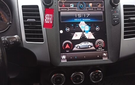 Mitsubishi Outlander III рестайлинг 3, 2010 год, 1 200 000 рублей, 11 фотография