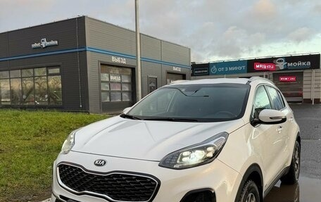 KIA Sportage IV рестайлинг, 2019 год, 2 300 000 рублей, 1 фотография