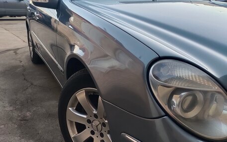 Mercedes-Benz E-Класс, 2004 год, 1 000 000 рублей, 8 фотография