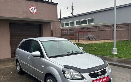 KIA Rio II, 2011 год, 525 000 рублей, 2 фотография