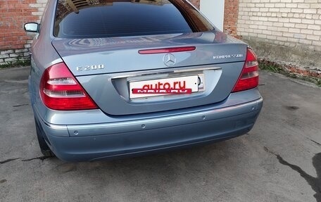 Mercedes-Benz E-Класс, 2004 год, 1 000 000 рублей, 6 фотография