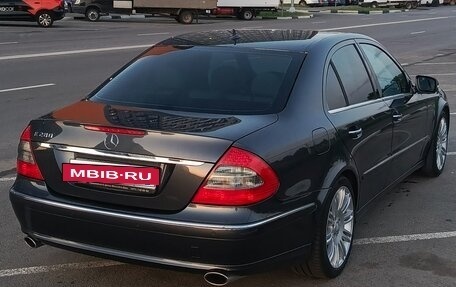 Mercedes-Benz E-Класс, 2008 год, 1 600 000 рублей, 4 фотография