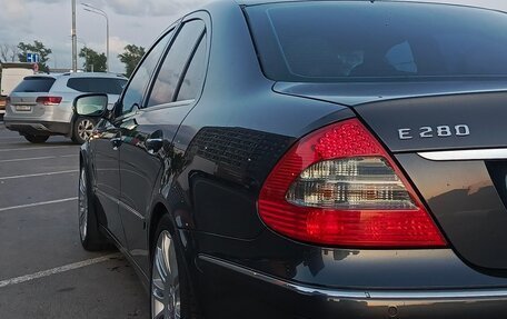 Mercedes-Benz E-Класс, 2008 год, 1 600 000 рублей, 8 фотография