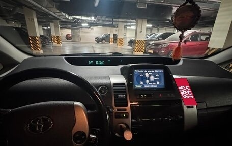 Toyota Prius, 2008 год, 900 000 рублей, 7 фотография