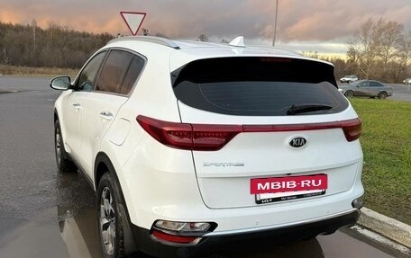 KIA Sportage IV рестайлинг, 2019 год, 2 300 000 рублей, 4 фотография