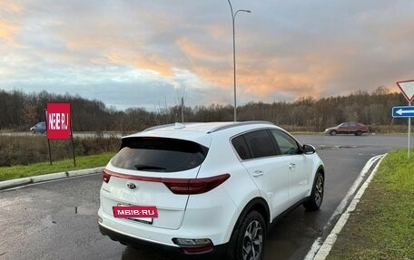 KIA Sportage IV рестайлинг, 2019 год, 2 300 000 рублей, 3 фотография