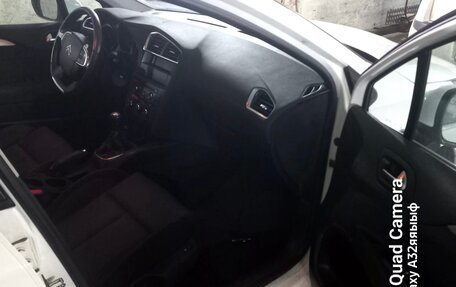 Citroen C4 II рестайлинг, 2012 год, 690 000 рублей, 11 фотография