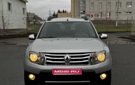 Renault Duster I рестайлинг, 2013 год, 735 000 рублей, 2 фотография