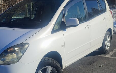 Toyota Corolla Spacio II, 2004 год, 670 000 рублей, 2 фотография