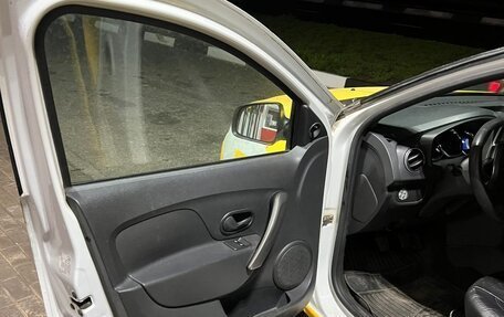 Renault Logan II, 2020 год, 290 000 рублей, 7 фотография