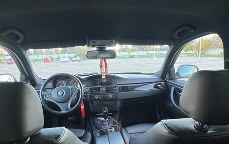 BMW 3 серия, 2011 год, 1 490 000 рублей, 21 фотография