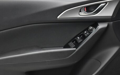 Mazda 3, 2018 год, 1 720 000 рублей, 11 фотография