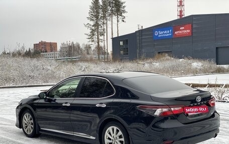 Toyota Camry, 2022 год, 2 900 000 рублей, 2 фотография