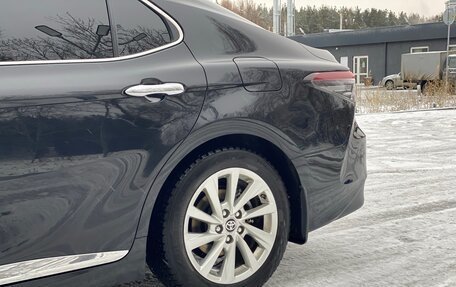 Toyota Camry, 2022 год, 2 900 000 рублей, 9 фотография