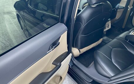 Toyota Camry, 2022 год, 2 900 000 рублей, 16 фотография