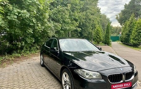BMW 5 серия, 2015 год, 1 680 000 рублей, 3 фотография