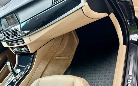 BMW 5 серия, 2015 год, 1 680 000 рублей, 13 фотография