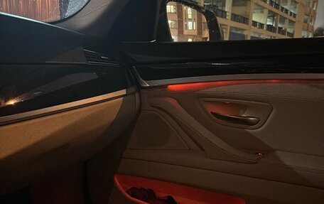 BMW 5 серия, 2015 год, 1 680 000 рублей, 23 фотография