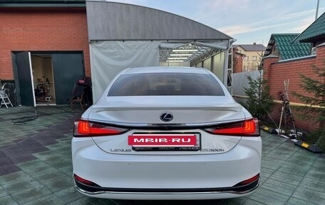 Lexus ES VII, 2018 год, 3 880 000 рублей, 4 фотография