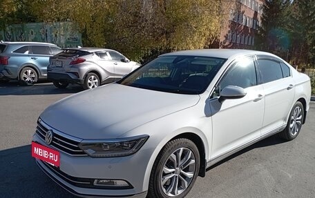 Volkswagen Passat B8 рестайлинг, 2015 год, 1 730 000 рублей, 5 фотография