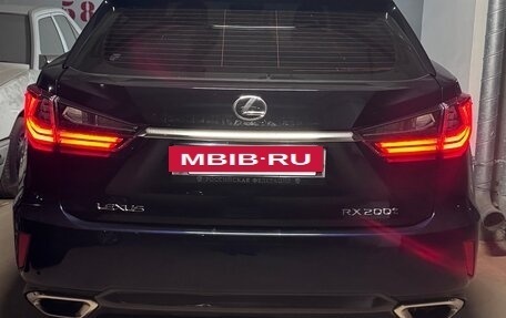 Lexus RX IV рестайлинг, 2017 год, 3 600 000 рублей, 6 фотография