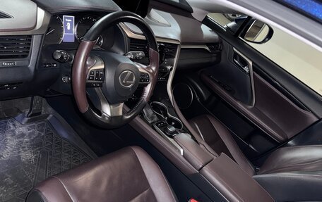 Lexus RX IV рестайлинг, 2017 год, 3 600 000 рублей, 10 фотография