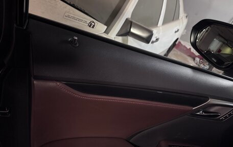 Lexus RX IV рестайлинг, 2017 год, 3 600 000 рублей, 11 фотография