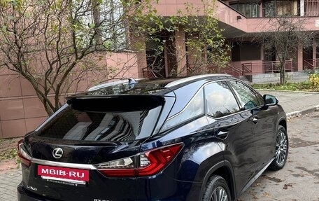 Lexus RX IV рестайлинг, 2017 год, 3 600 000 рублей, 19 фотография