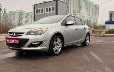Opel Astra J, 2013 год, 685 000 рублей, 1 фотография
