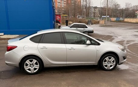 Opel Astra J, 2013 год, 685 000 рублей, 5 фотография