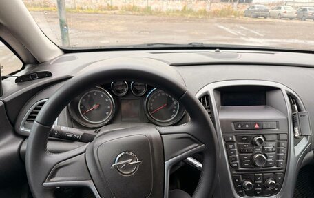 Opel Astra J, 2013 год, 685 000 рублей, 14 фотография