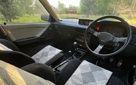 Toyota Sprinter Carib II, 1987 год, 425 000 рублей, 10 фотография