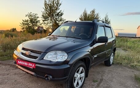 Chevrolet Niva I рестайлинг, 2014 год, 550 000 рублей, 2 фотография