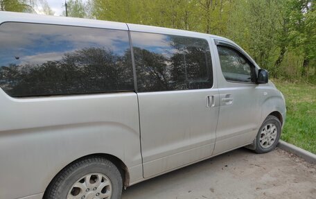 Hyundai Grand Starex Grand Starex I рестайлинг 2, 2008 год, 1 140 000 рублей, 5 фотография